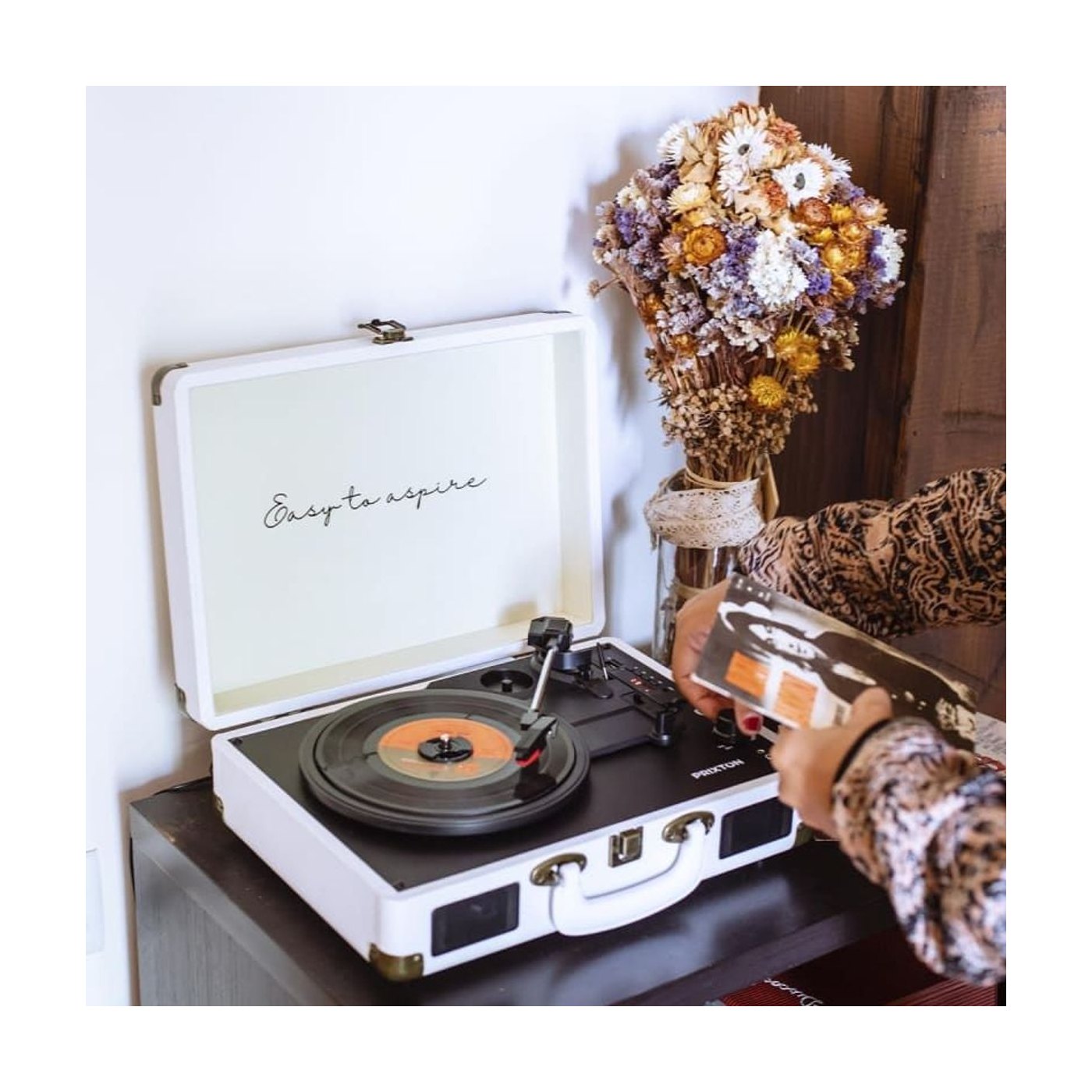 Platine Vinyle Valise Vintage en Bois — vue 9 | Kaddanse